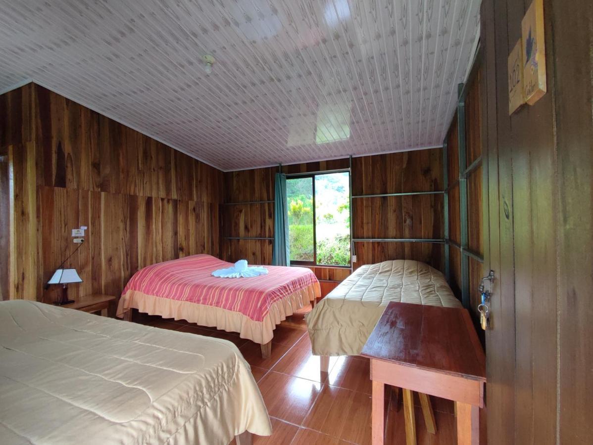 Casitas De Montana Cabuya Hotel Monteverde ภายนอก รูปภาพ